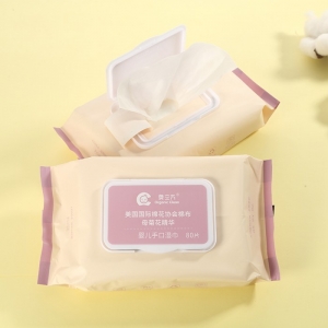 奥立方婴幼儿手口湿巾：守护新生健康，拒绝病从口入