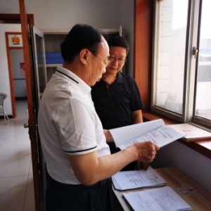 衡水银行党委书记白金芳一行赴帮扶贫困村实地调研精准扶贫工作 ...