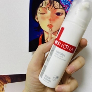 敏感肌专属防晒，薇诺娜清透防晒乳温和防护敏感肌